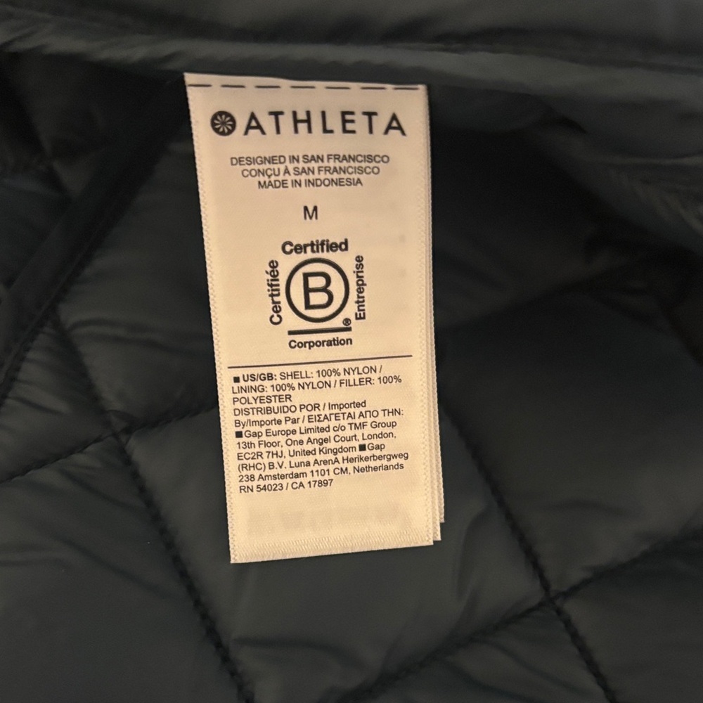 SOLD Athleta Whisper Featherless Puffer Jacket in Cypress Size M - Picture 7 of 8